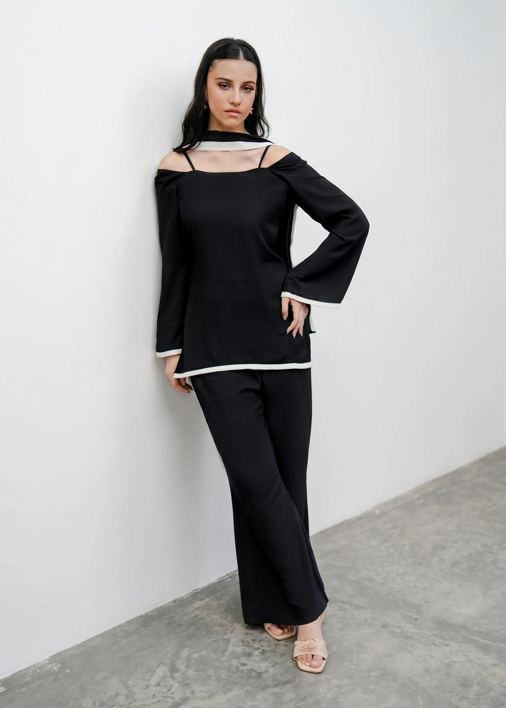 Shanaya-Y2K Suit