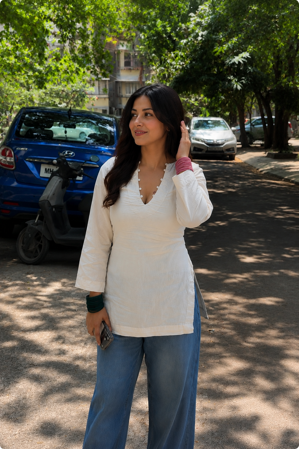 Shehnaz white kurti