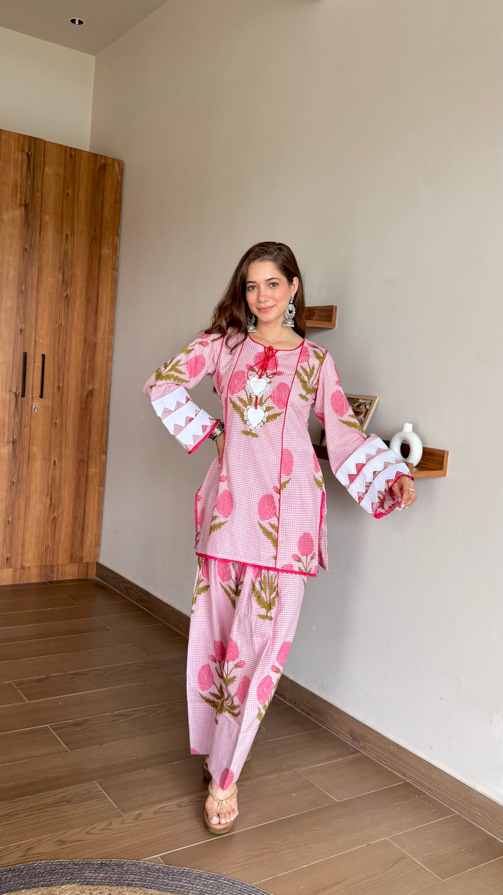 Rosy Farshi Set