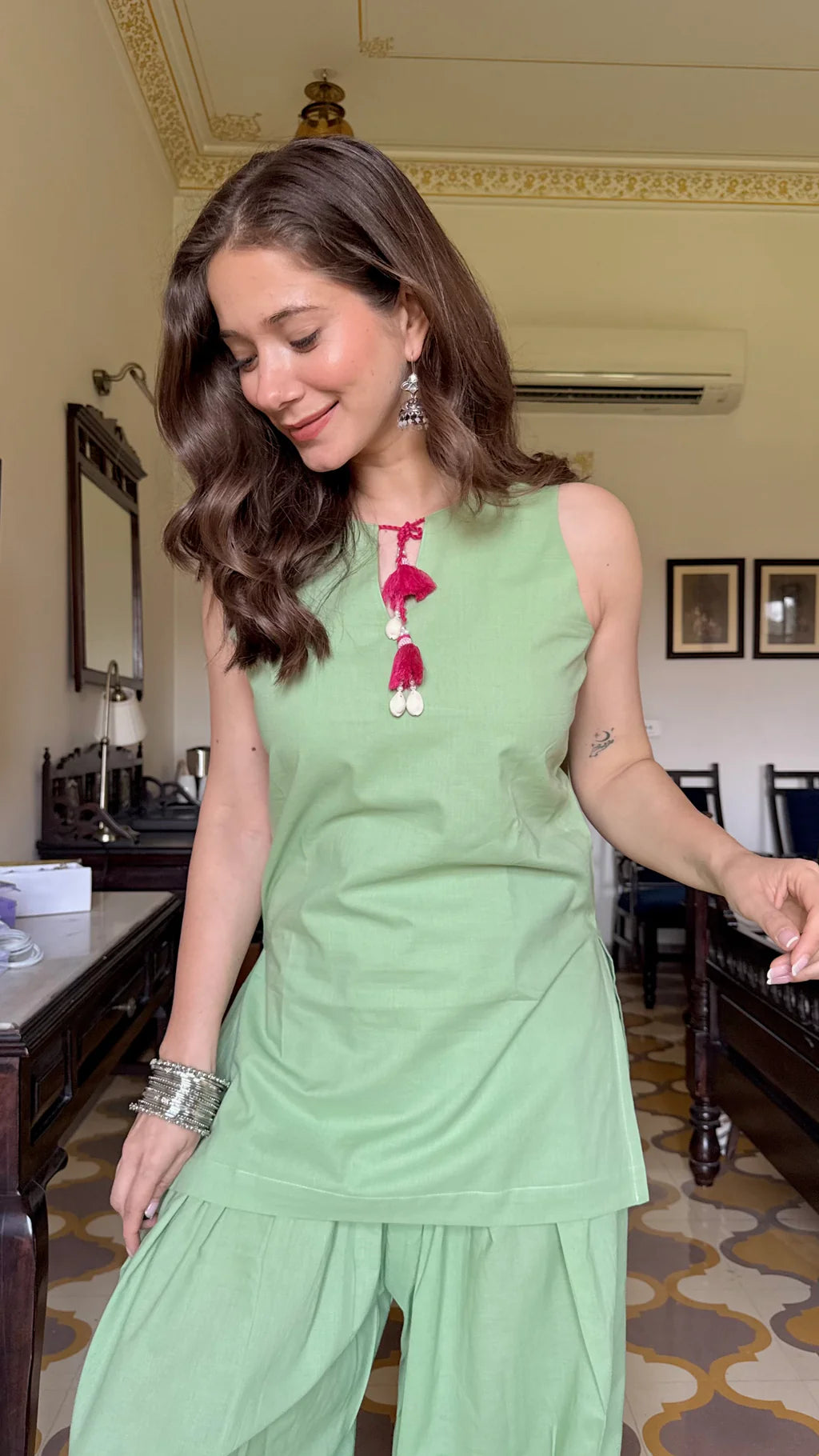 Pista Green Farshi Set