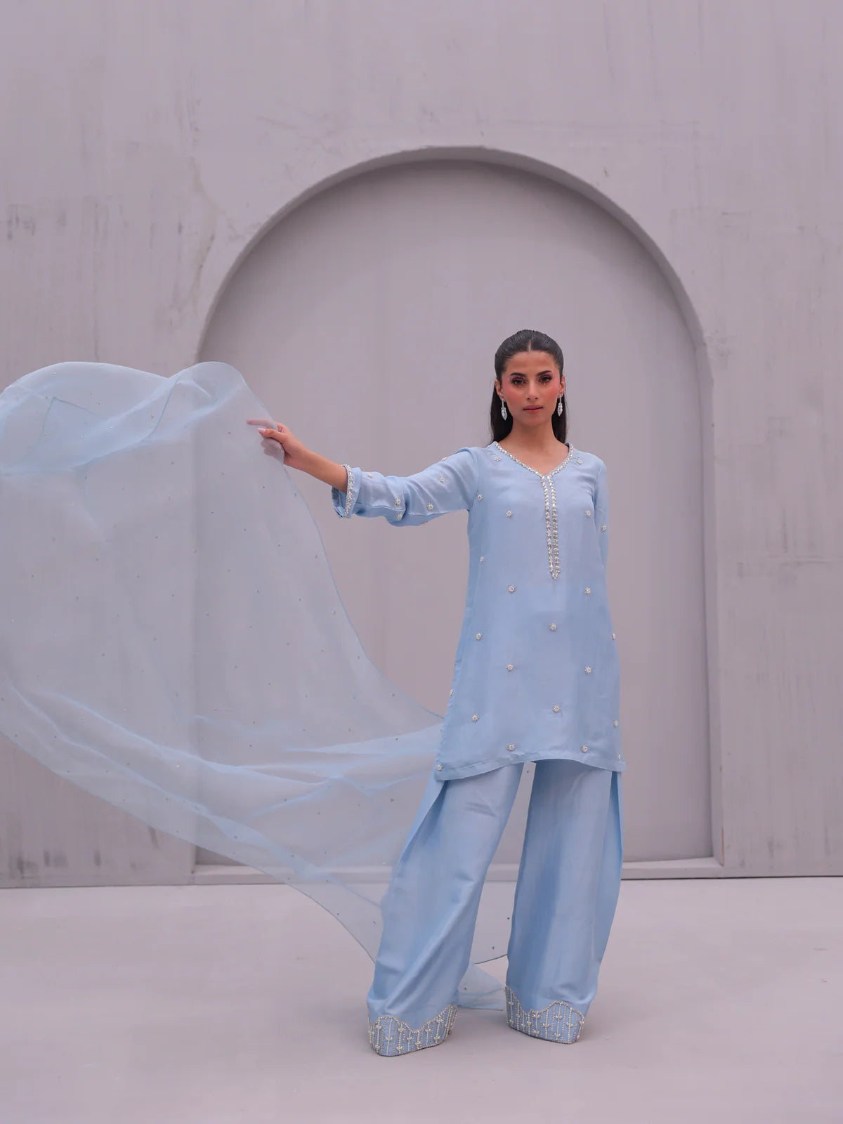 Aayra - Ice Blue Farshi Set
