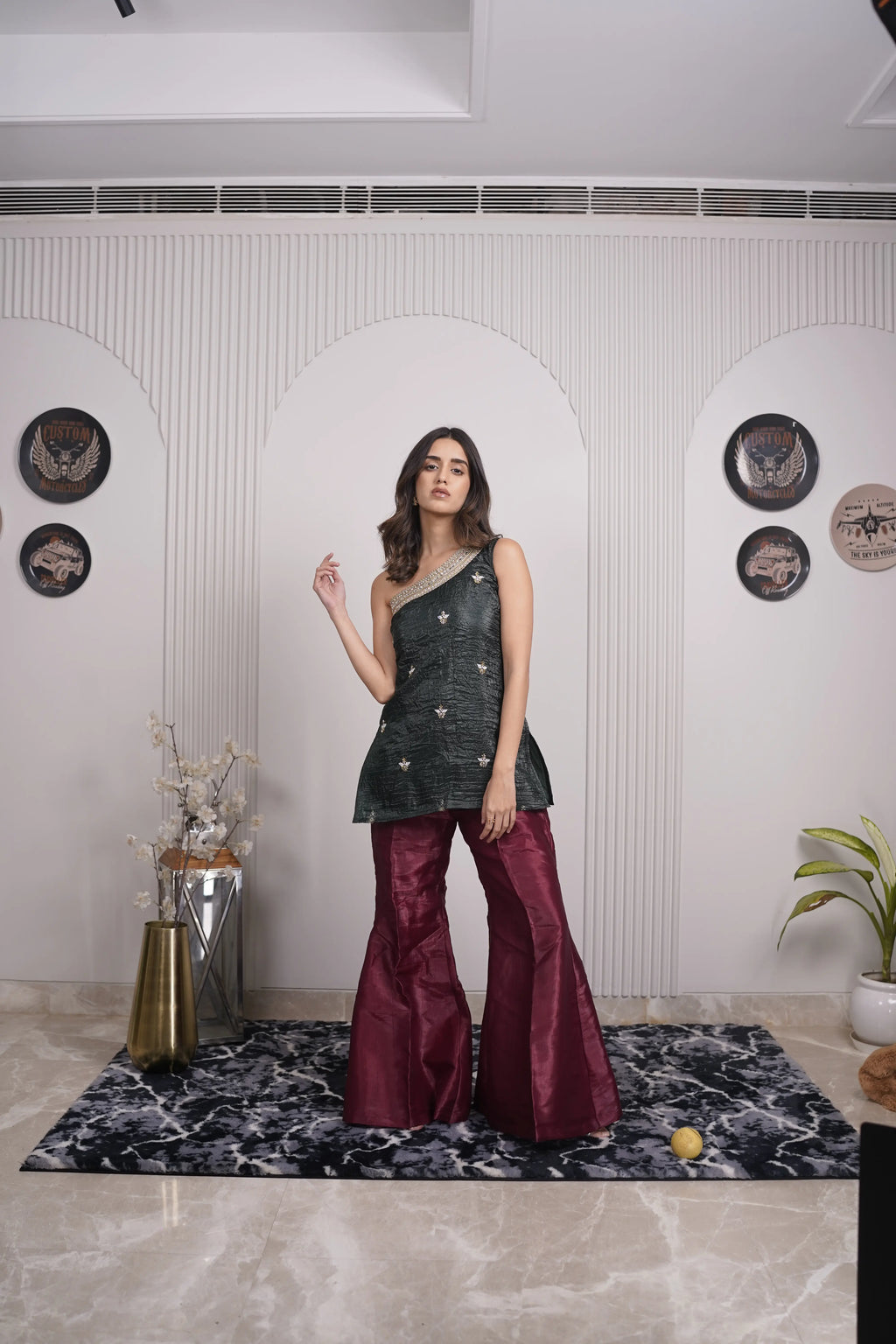 Aqsa Gold Crush One-Shoulder co-set