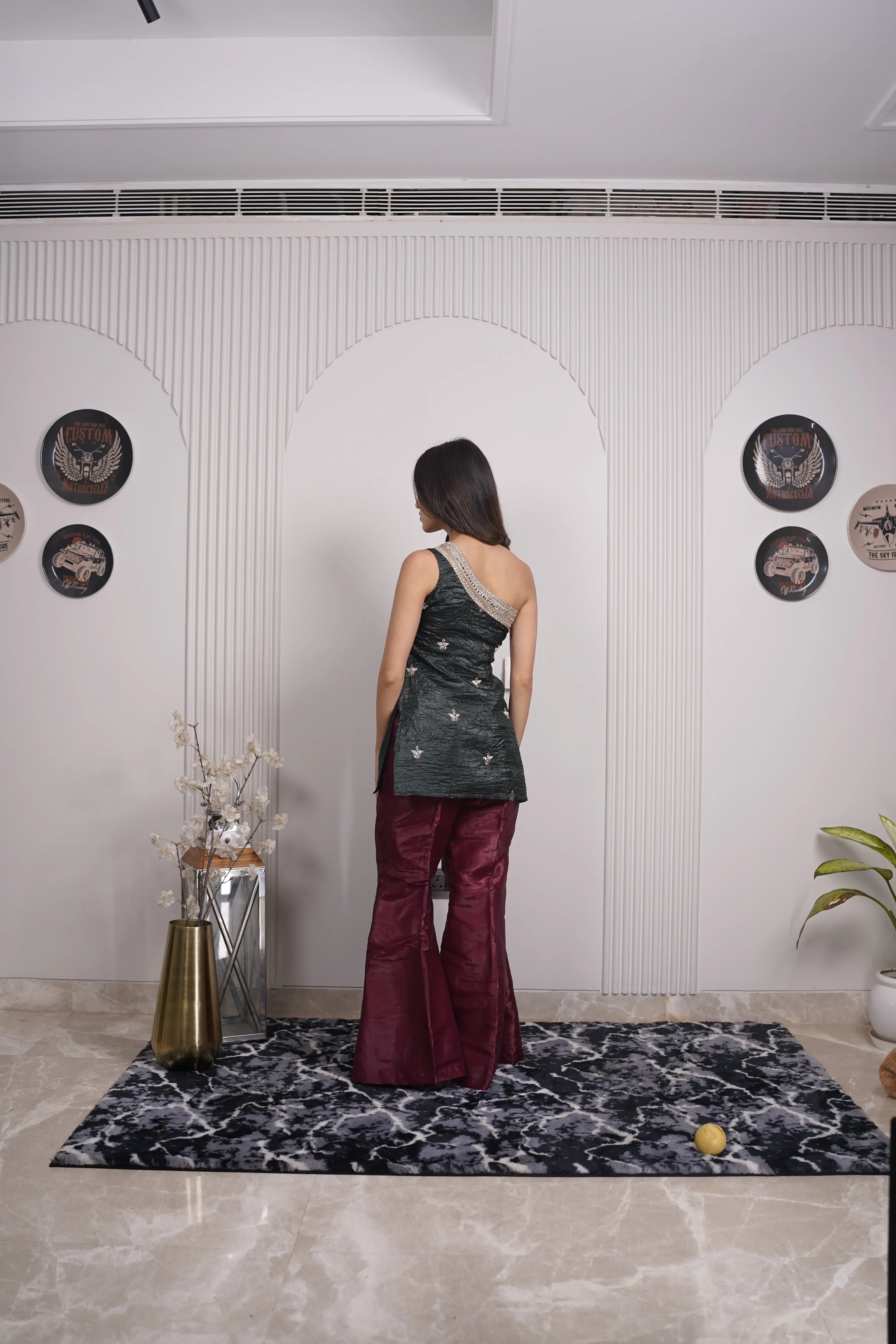 Aqsa Gold Crush One-Shoulder co-set