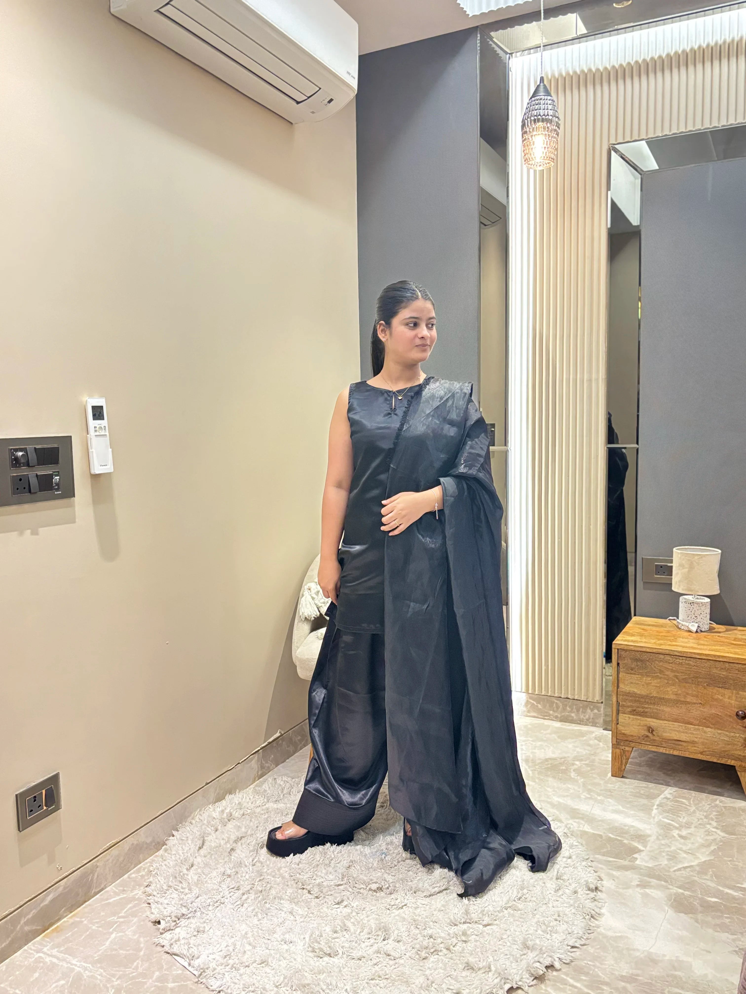 Noir Black Silk Farshi Set