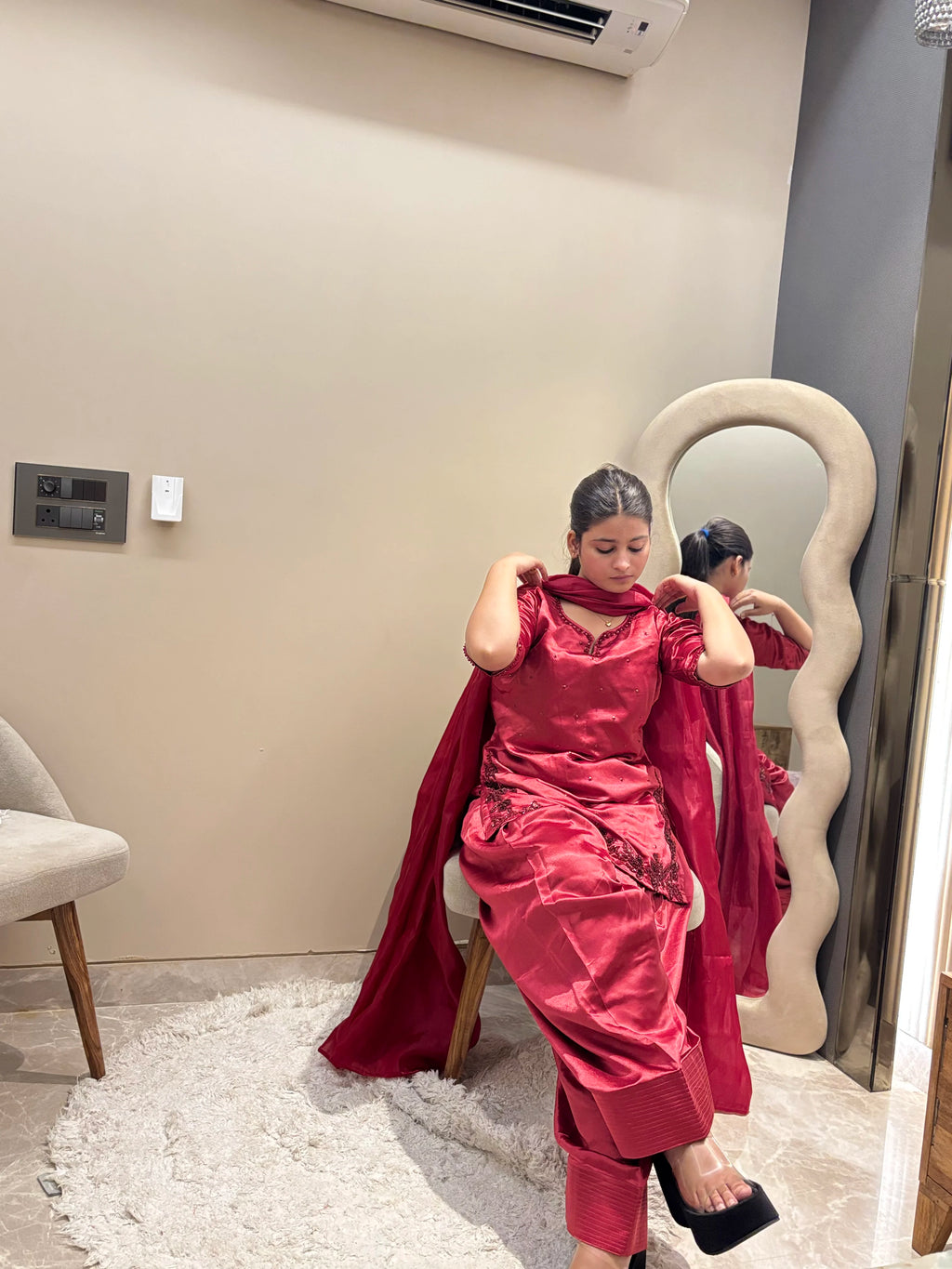 Saher Red Silk Farshi Set