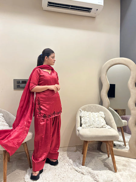 Saher Red Silk Farshi Set